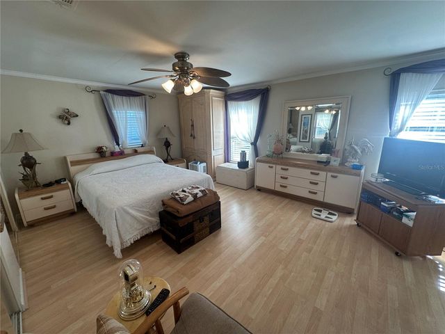 282 HARBOR ISLES DRIVE, North Port, FL 34287