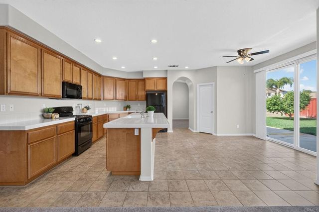 2875 Newcastle Way, San Jacinto, CA 92582