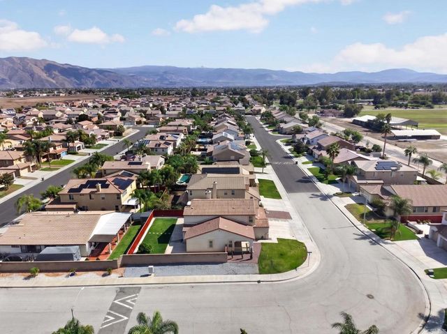 2875 Newcastle Way, San Jacinto, CA 92582