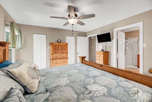 13351 E Highway 105, Cleveland, TX 77327