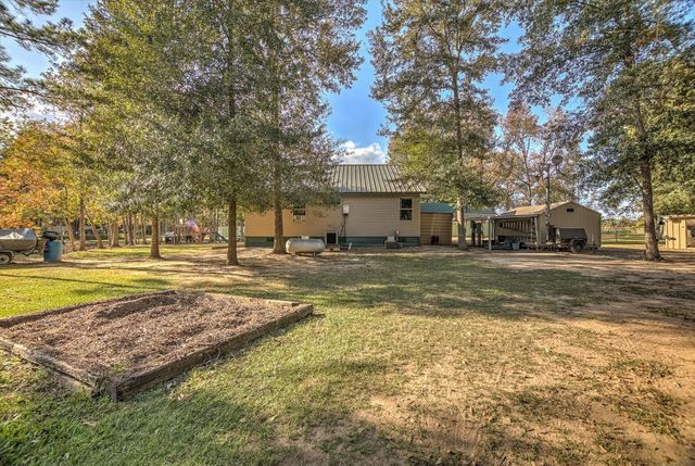 13351 E Highway 105, Cleveland, TX 77327