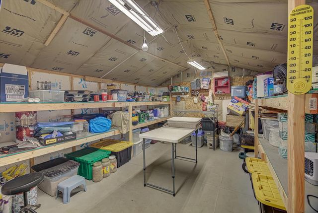 13351 E Highway 105, Cleveland, TX 77327