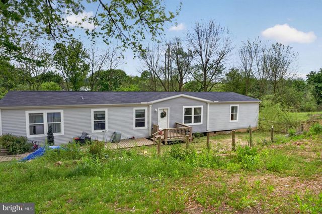 3852 UPPER VALLEY RD, Parkesburg, PA 19365
