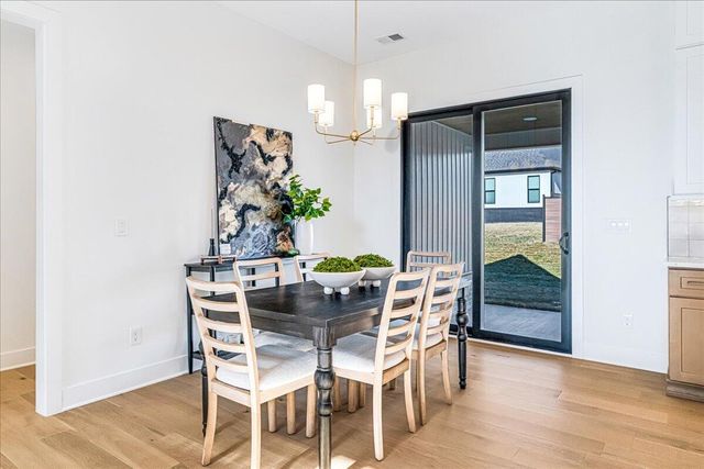 741 Azalea Lane, Versailles, KY 40383