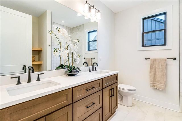 741 Azalea Lane, Versailles, KY 40383