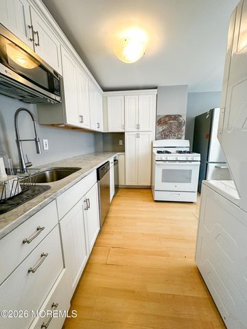 232 Bay Terrace, Seaside Heights, NJ 08751