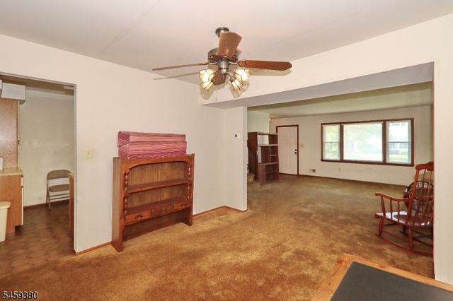 25 Tisbury Ct, Scotch Plains Twp., NJ 07076