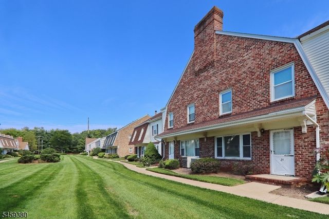 25 Tisbury Ct, Scotch Plains Twp., NJ 07076