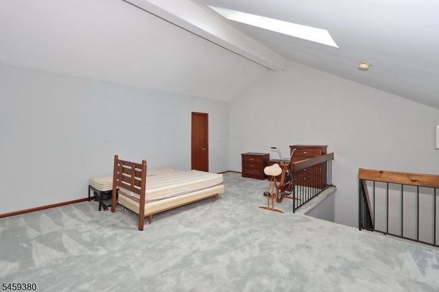 25 Tisbury Ct, Scotch Plains Twp., NJ 07076