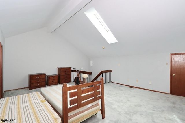 25 Tisbury Ct, Scotch Plains Twp., NJ 07076