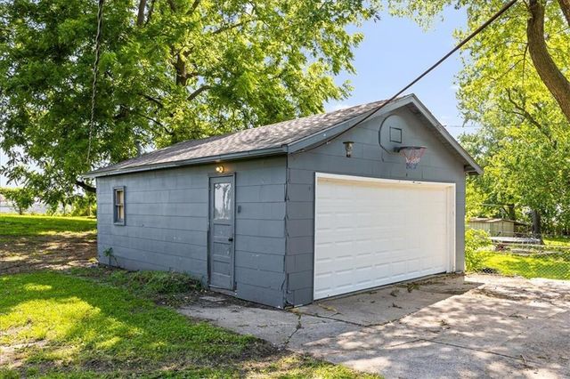 509 NE 66th Terrace, Kansas City, MO 64118