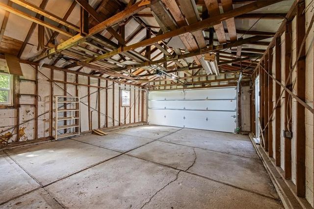 509 NE 66th Terrace, Kansas City, MO 64118