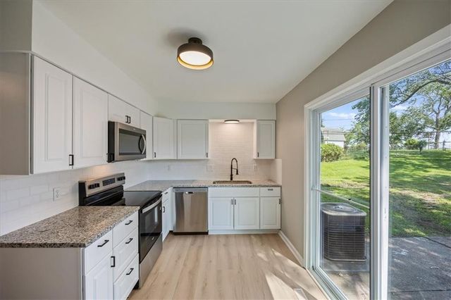 509 NE 66th Terrace, Kansas City, MO 64118