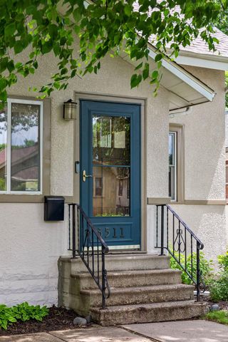 3511 39th Avenue S, Minneapolis, MN 55406