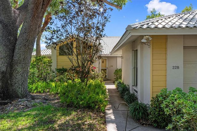 228 SOUTHAMPTON LANE 258, Venice, FL 34293