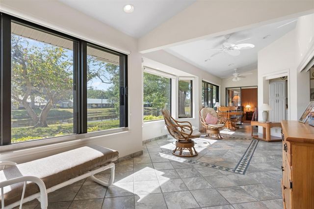 228 SOUTHAMPTON LANE 258, Venice, FL 34293