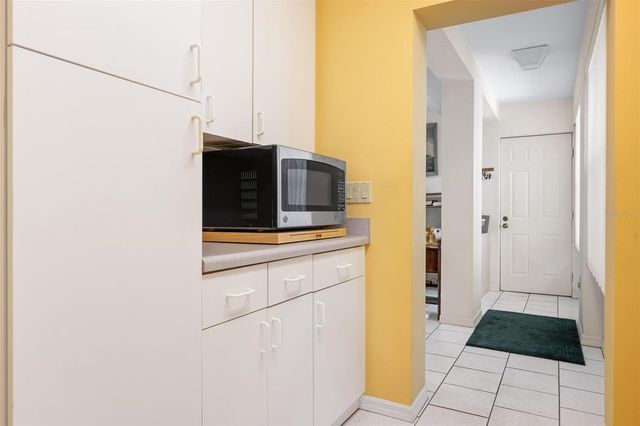 228 SOUTHAMPTON LANE 258, Venice, FL 34293