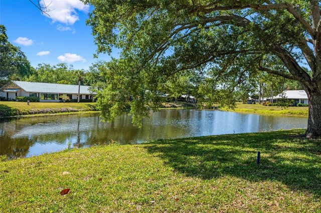 228 SOUTHAMPTON LANE 258, Venice, FL 34293