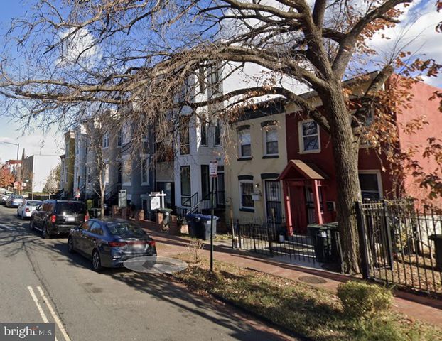 1545 4TH ST NW, Washington, DC 20001