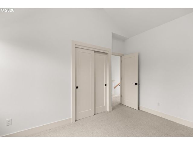 8594 N BUCHANAN Ave, Portland, OR 97203
