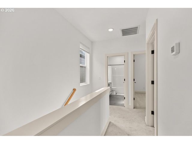 8594 N BUCHANAN Ave, Portland, OR 97203
