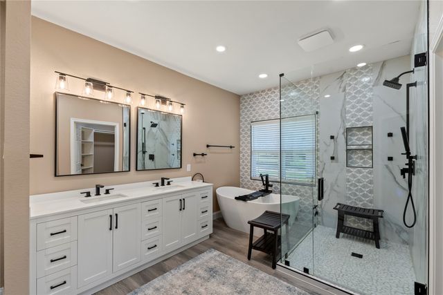 1301 Oak Hill Drive, Kemp, TX 75143