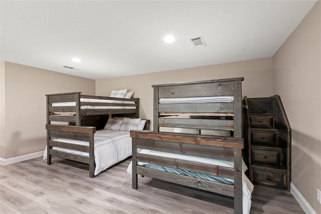 1301 Oak Hill Drive, Kemp, TX 75143