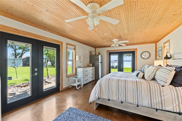 1301 Oak Hill Drive, Kemp, TX 75143