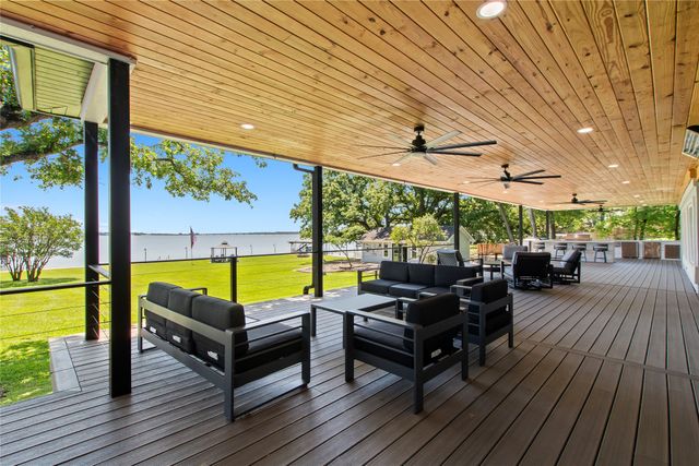 1301 Oak Hill Drive, Kemp, TX 75143