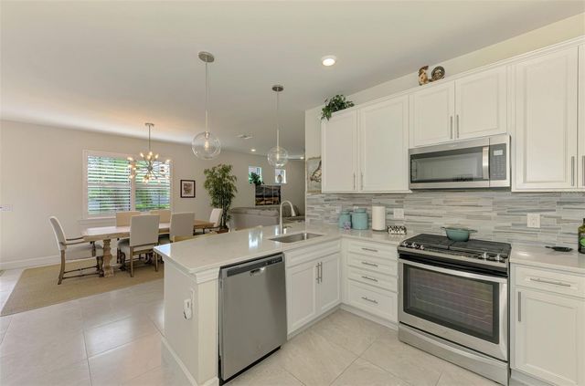 12271 MYRTLE BAY COURT, Sarasota, FL 34238