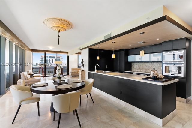 5875 Collins Ave 1902, Miami Beach, FL 33140