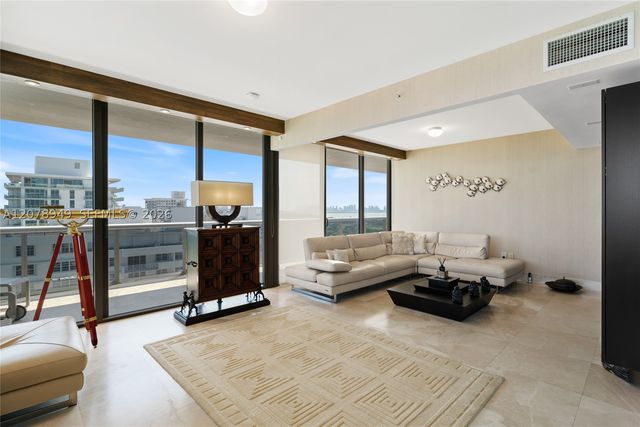 5875 Collins Ave 1902, Miami Beach, FL 33140