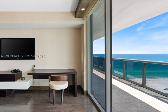 5875 Collins Ave 1902, Miami Beach, FL 33140