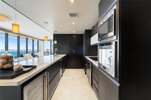 5875 Collins Ave 1902, Miami Beach, FL 33140