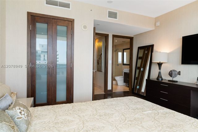 5875 Collins Ave 1902, Miami Beach, FL 33140