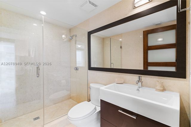 5875 Collins Ave 1902, Miami Beach, FL 33140