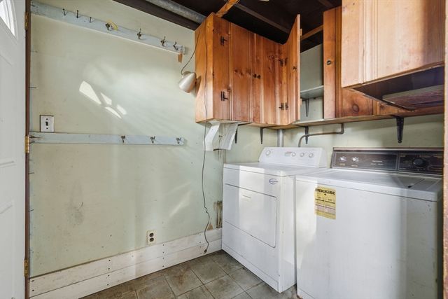 11 Hutchins Cir, Lynnfield, MA 01940