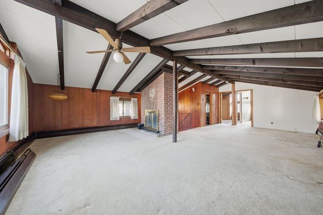 11 Hutchins Cir, Lynnfield, MA 01940