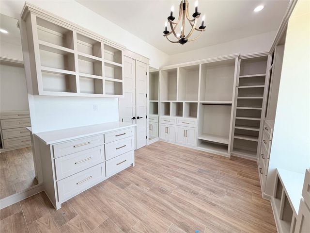 14380 Childress Ranch Dr, Washington, TX 77880