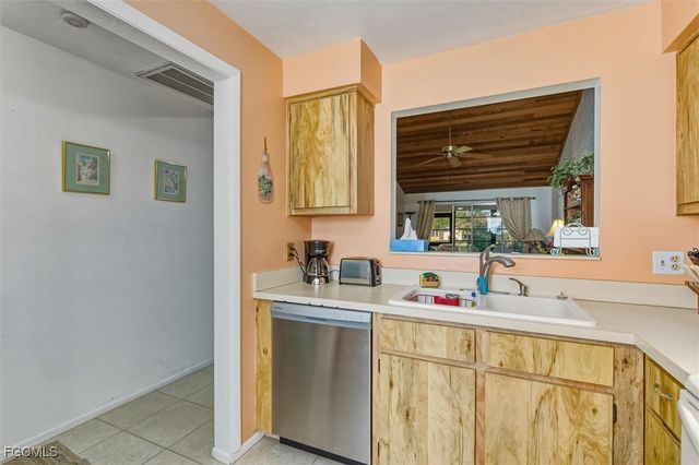 9339 Lennex LN, Fort Myers, FL 33919