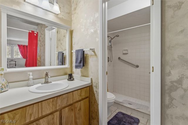 9339 Lennex LN, Fort Myers, FL 33919