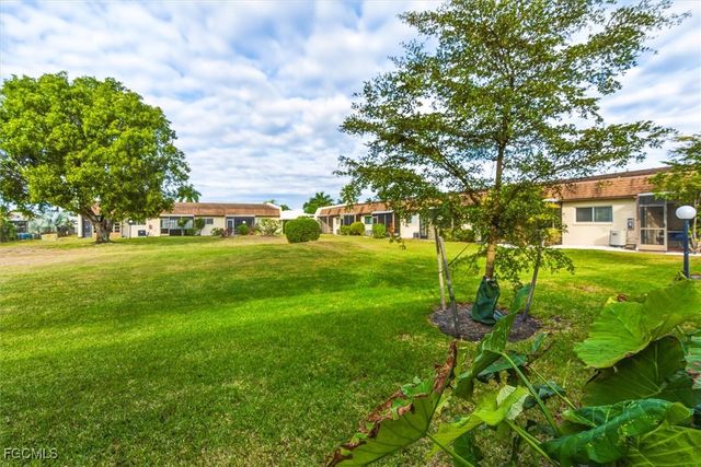 9339 Lennex LN, Fort Myers, FL 33919