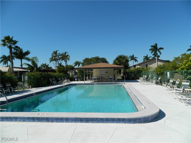 9339 Lennex LN, Fort Myers, FL 33919