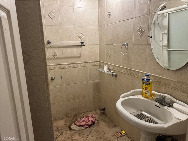 3186 E Radcliffe Avenue, Anaheim, CA 92806