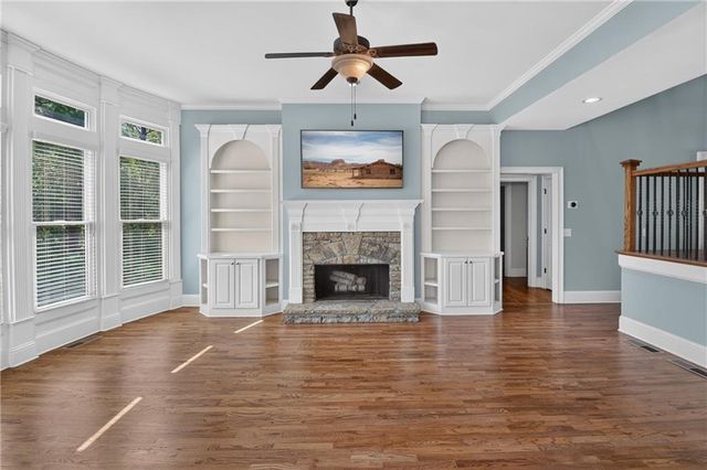 315 Peninsula Point, Canton, GA 30115