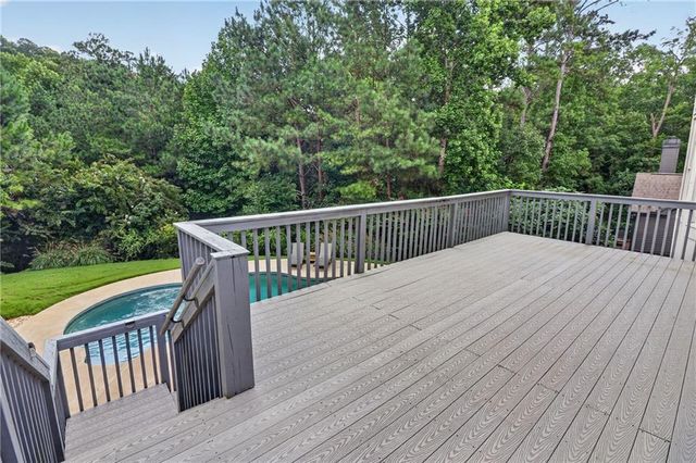 315 Peninsula Point, Canton, GA 30115