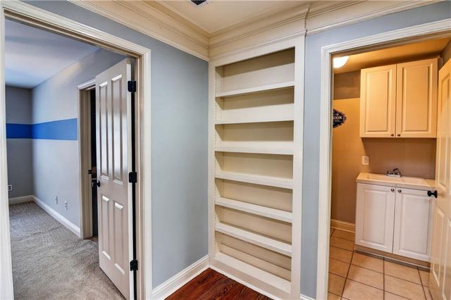 315 Peninsula Point, Canton, GA 30115