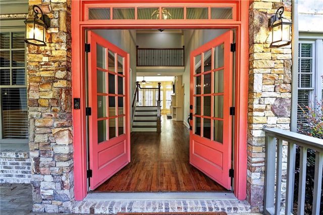 315 Peninsula Point, Canton, GA 30115