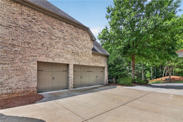 315 Peninsula Point, Canton, GA 30115