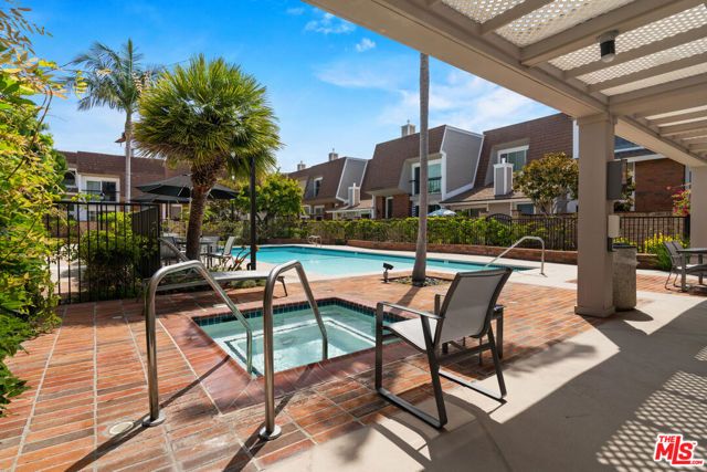 13072 Maxella Avenue 2, Marina Del Rey, CA 90292